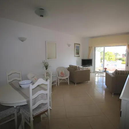 3c - 2 Bedrooms Lejlighed *