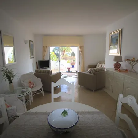 3c - 2 Bedrooms Lejlighed Luz